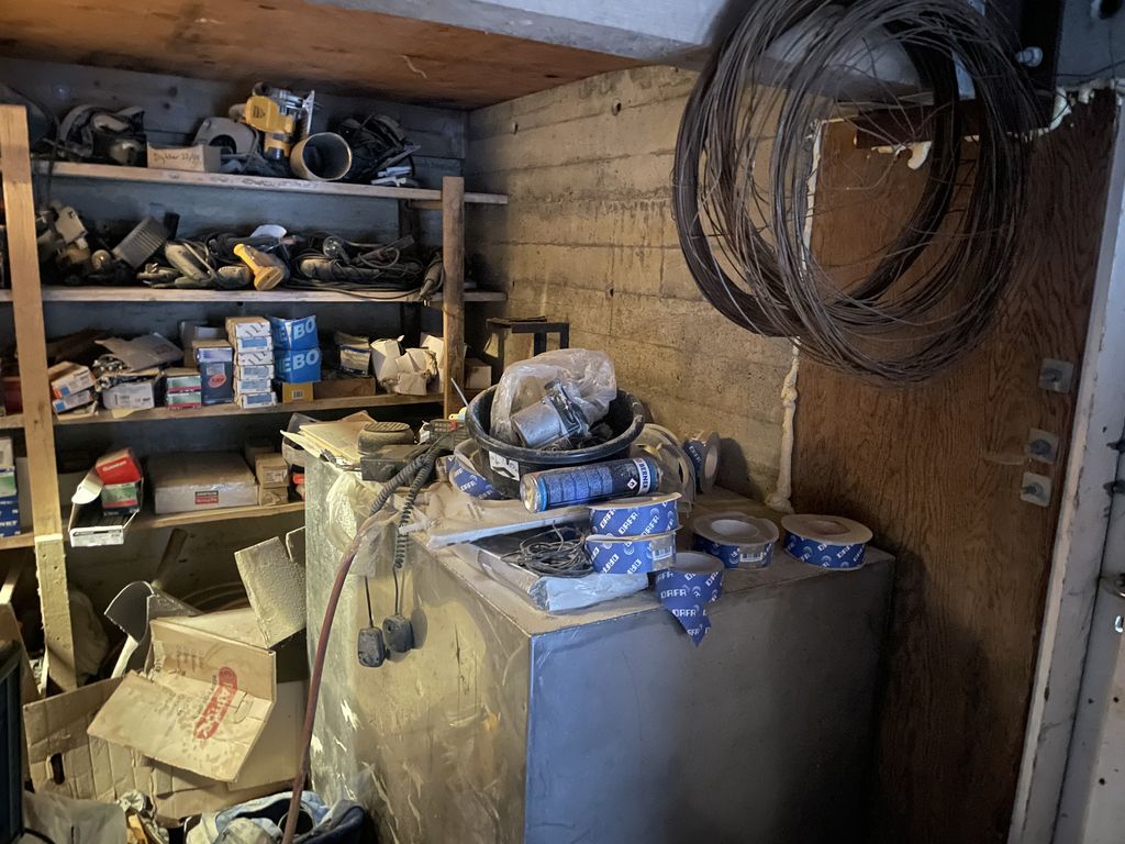 B-1325, 3920 Qaqortoq