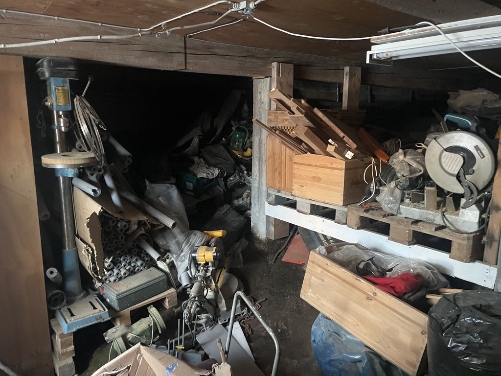 B-1325, 3920 Qaqortoq