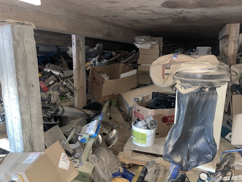 B-1325, 3920 Qaqortoq