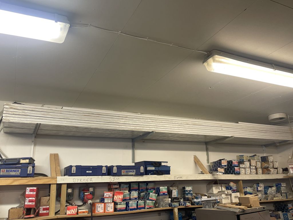 B-1325, 3920 Qaqortoq