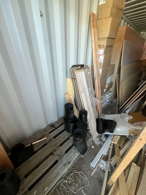 Blå 20 fods Container M/lister & plader ( nr 9 )