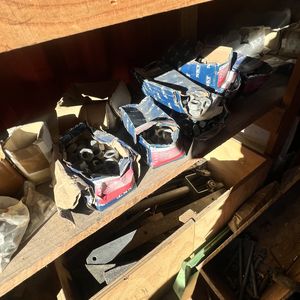 Rød 20 fods Container M/bolt & Jern ( Nr 3 )