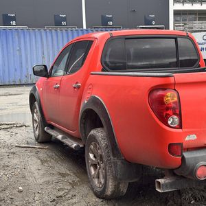 Mitsubishi L200