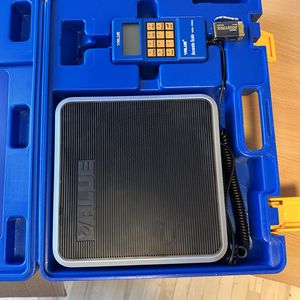 VALUE elektronisk kølemiddelvejeskål model VES-100A.