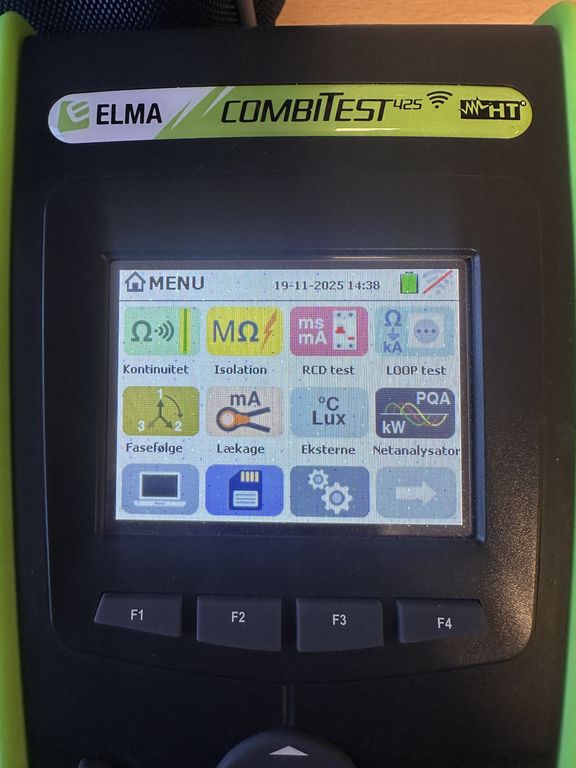 elektrisk installations- og sikkerhedstester-sæt.